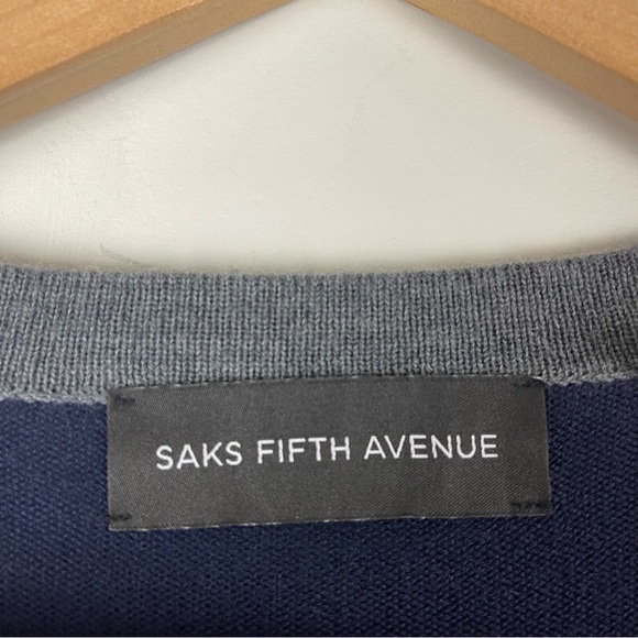 Saks Fifth Avenue Navy Blue Wool Cardigan Size Medium - Picture 4 of 7
